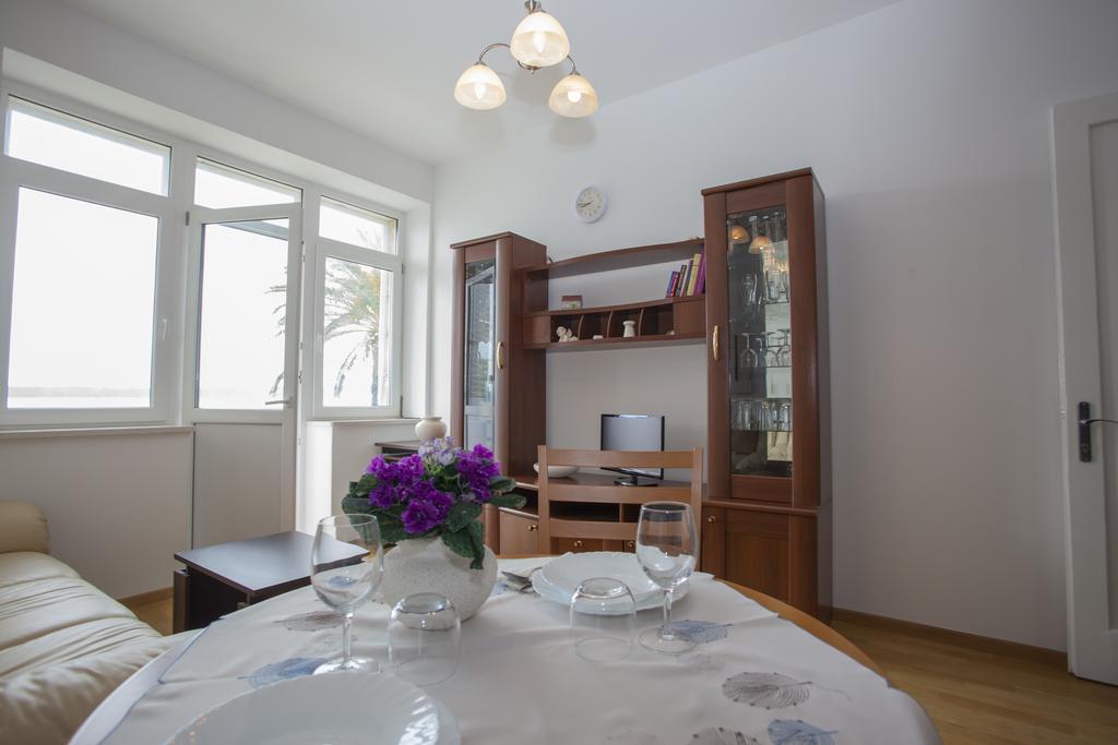 Apartments Sumic Podgora Exterior photo
